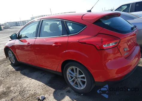 2017 Ford Focus Se z USA, uszkodzony, nr VIN 1FADP3K2XHL225314